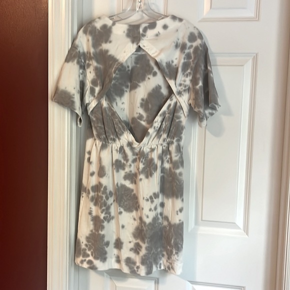 Summer Dress - Picture 2 of 2